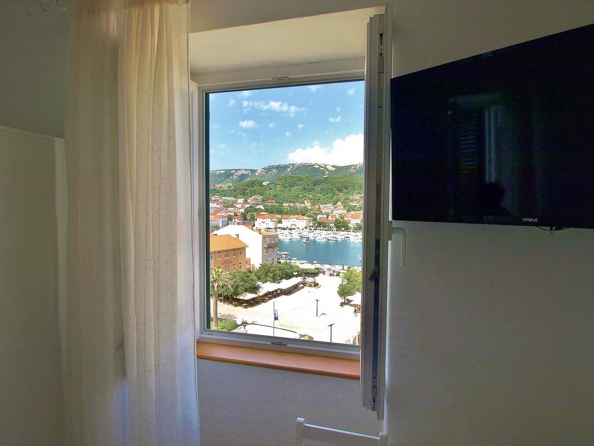 Rooms And Studio Old Town Rab Town Exteriör bild